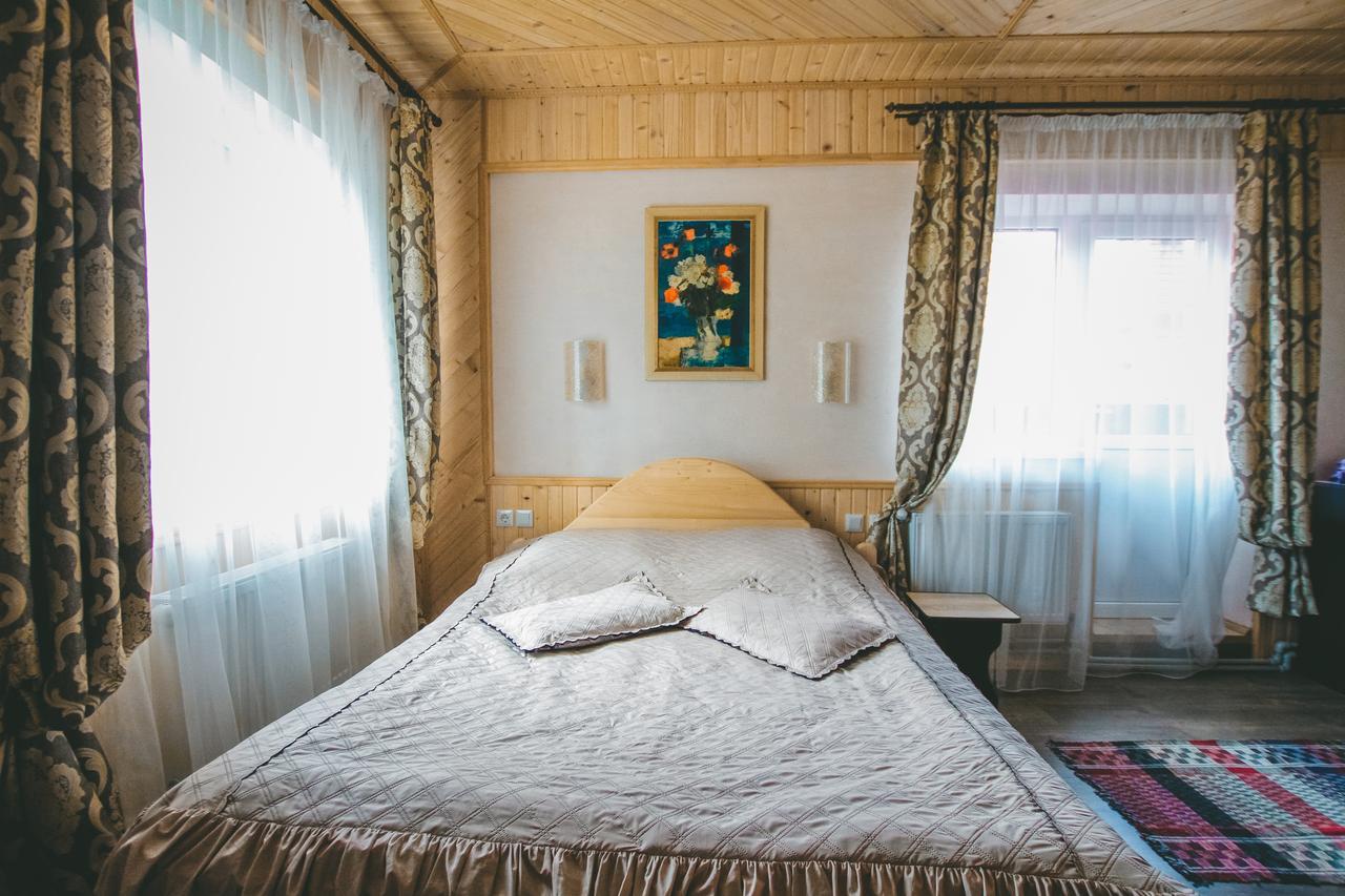 Hotel Skarbivka Vorokhta Exterior foto